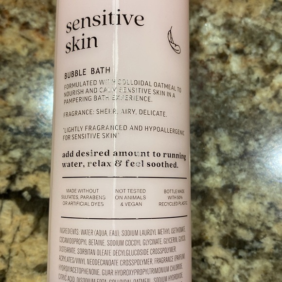 Sensitive Skin w/ Colloidal Oatmeal Bubble Bath, 10.75 fl oz / 318 mL, NWT - Picture 5 of 7